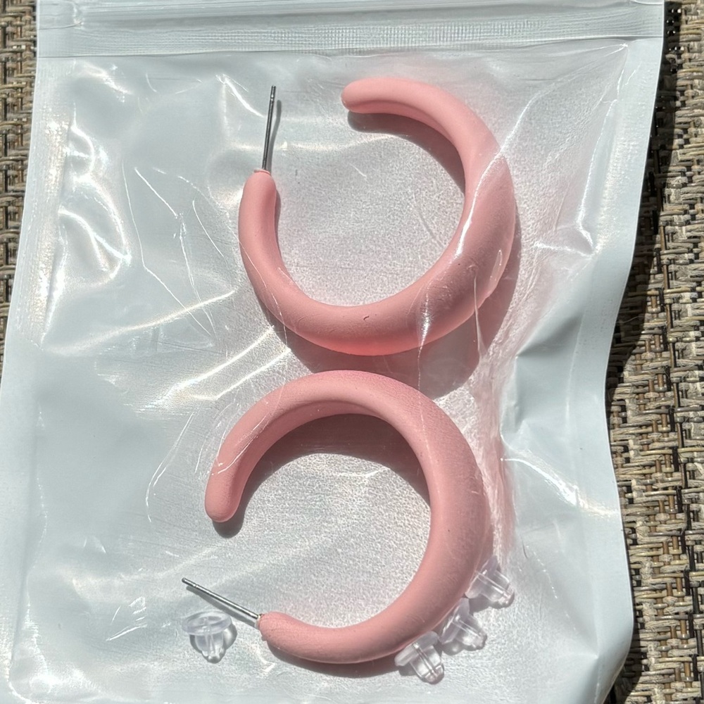 Light Pink Hoops